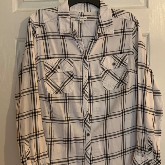 Croft & Barrow long sleeve button front black & white top, size Large - Picture 1 of 5